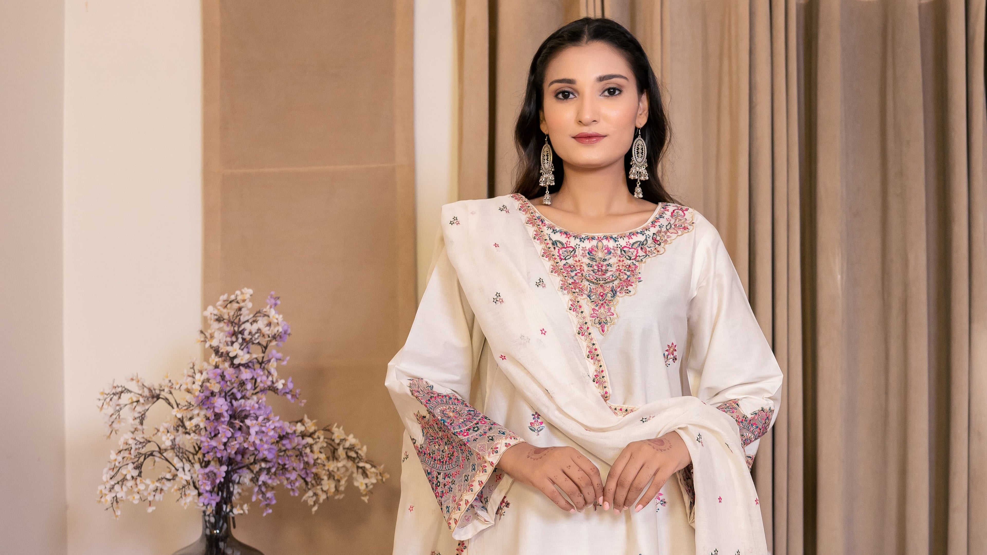 AFSANAY | EMBROIDERED SOLIDS