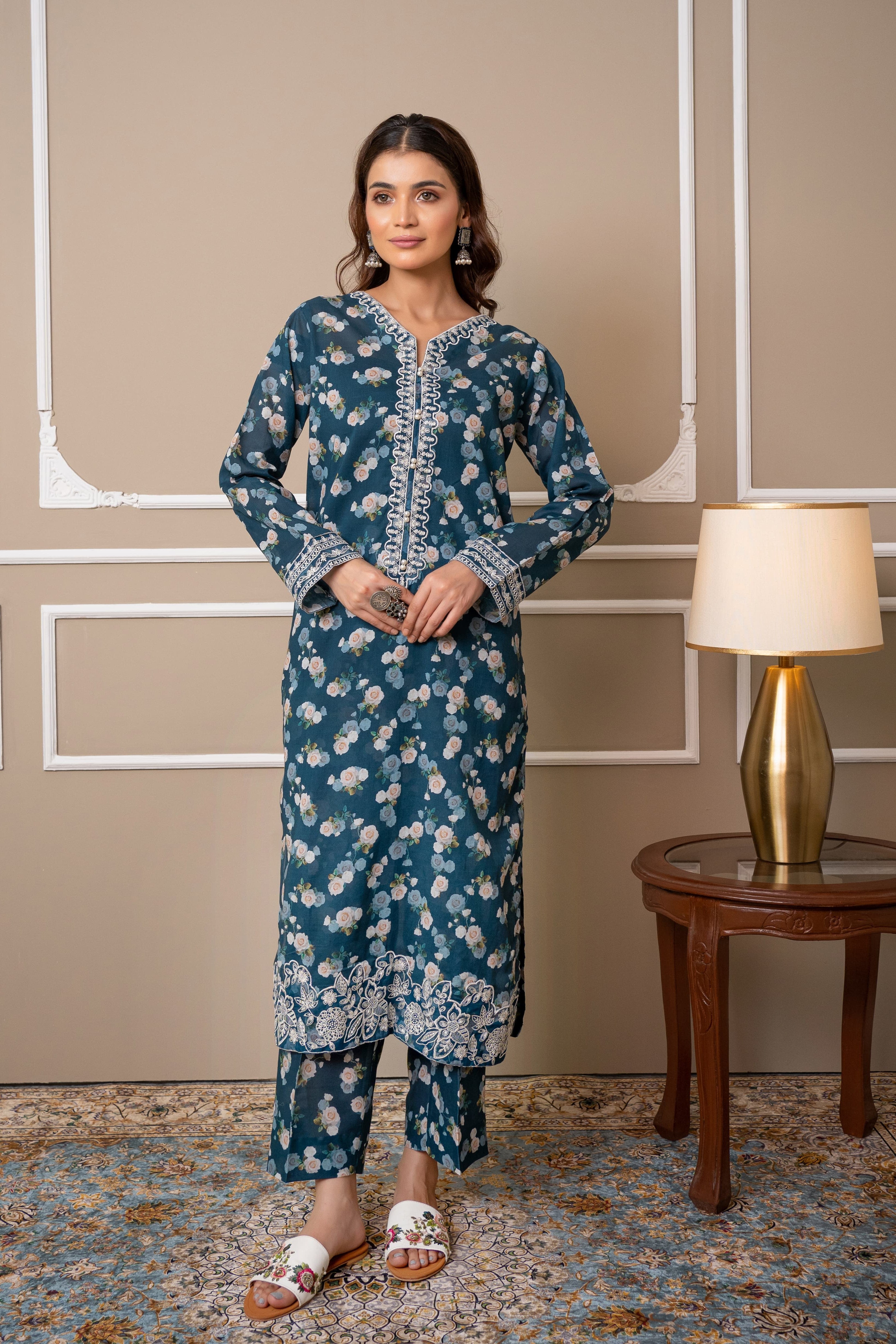 Lumi 2Pc - Embroidered Cambric Cotton Pret
