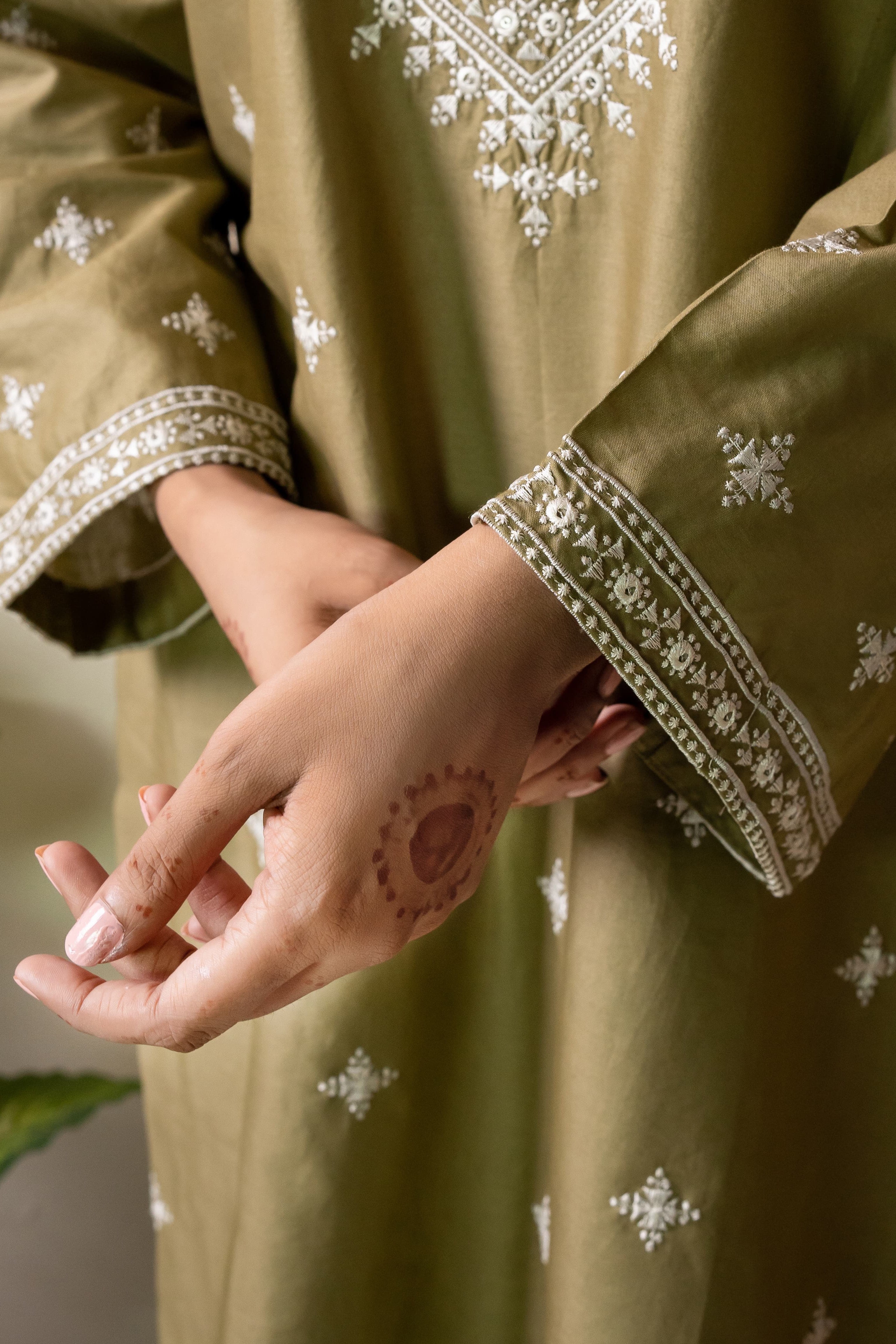 Marigold 2Pc - Embroidered Cambric Cotton Pret