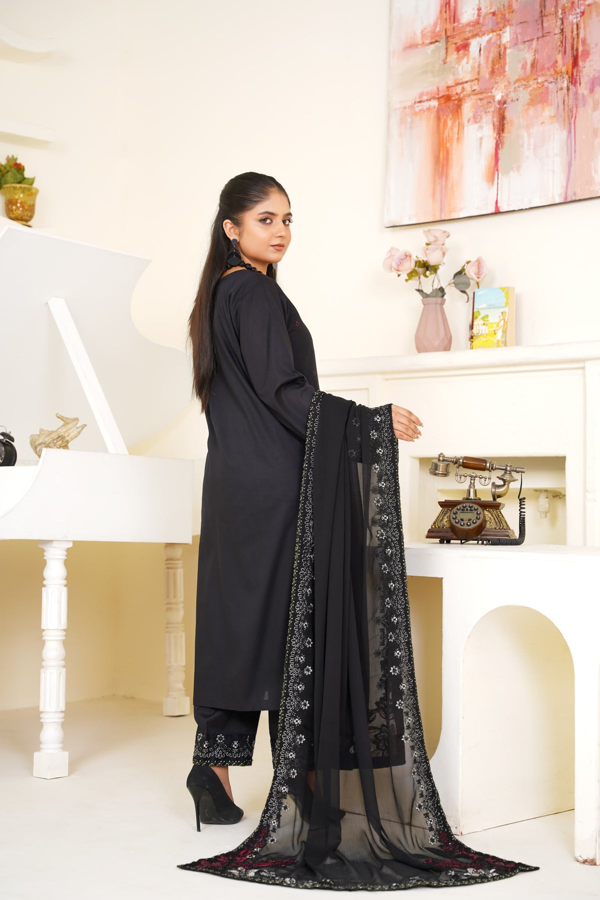 Eclipse 3Pc - Embroidered Cambric Cotton Pret