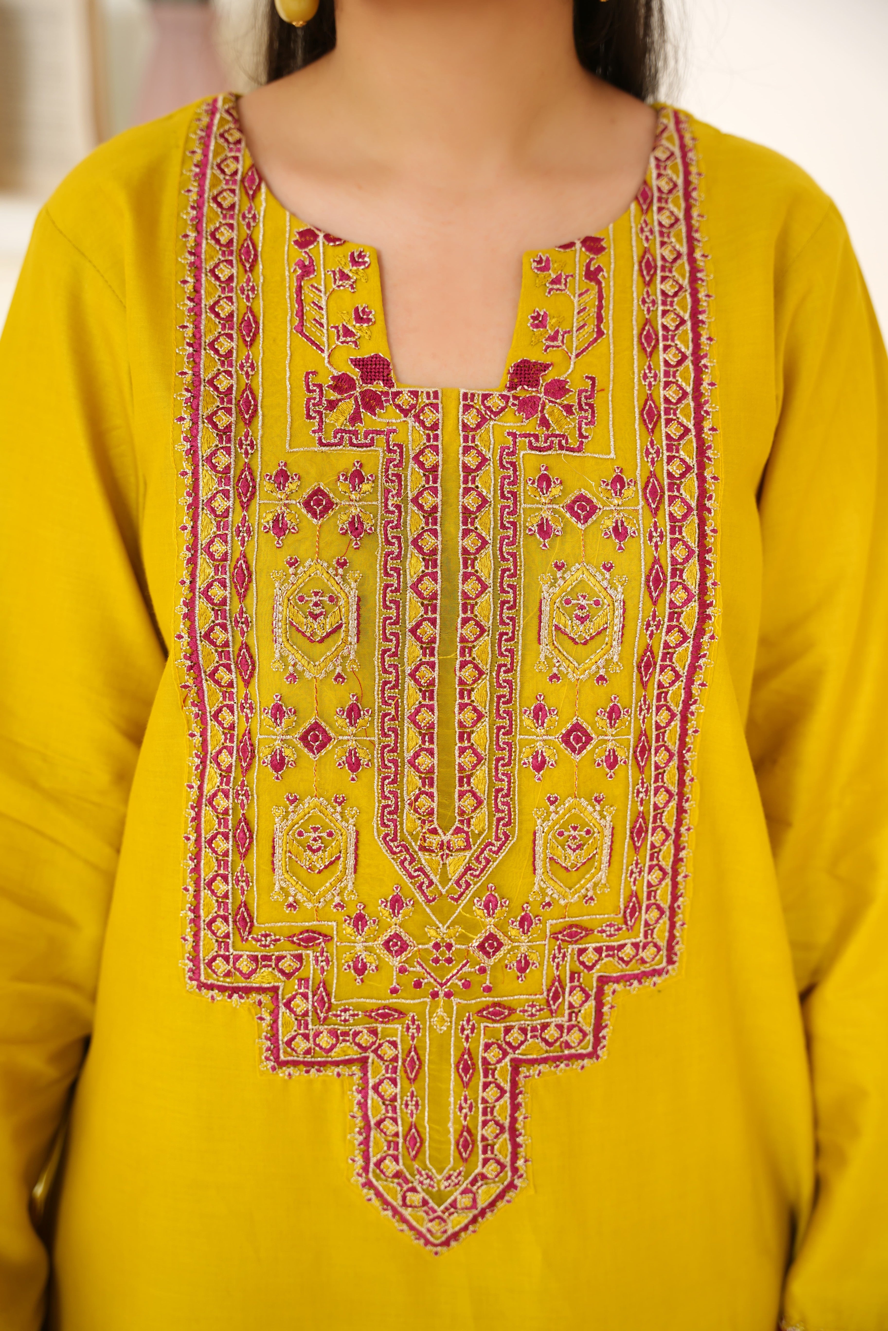Sun Stone 2Pc - Embroidered Cambric Cotton Pret