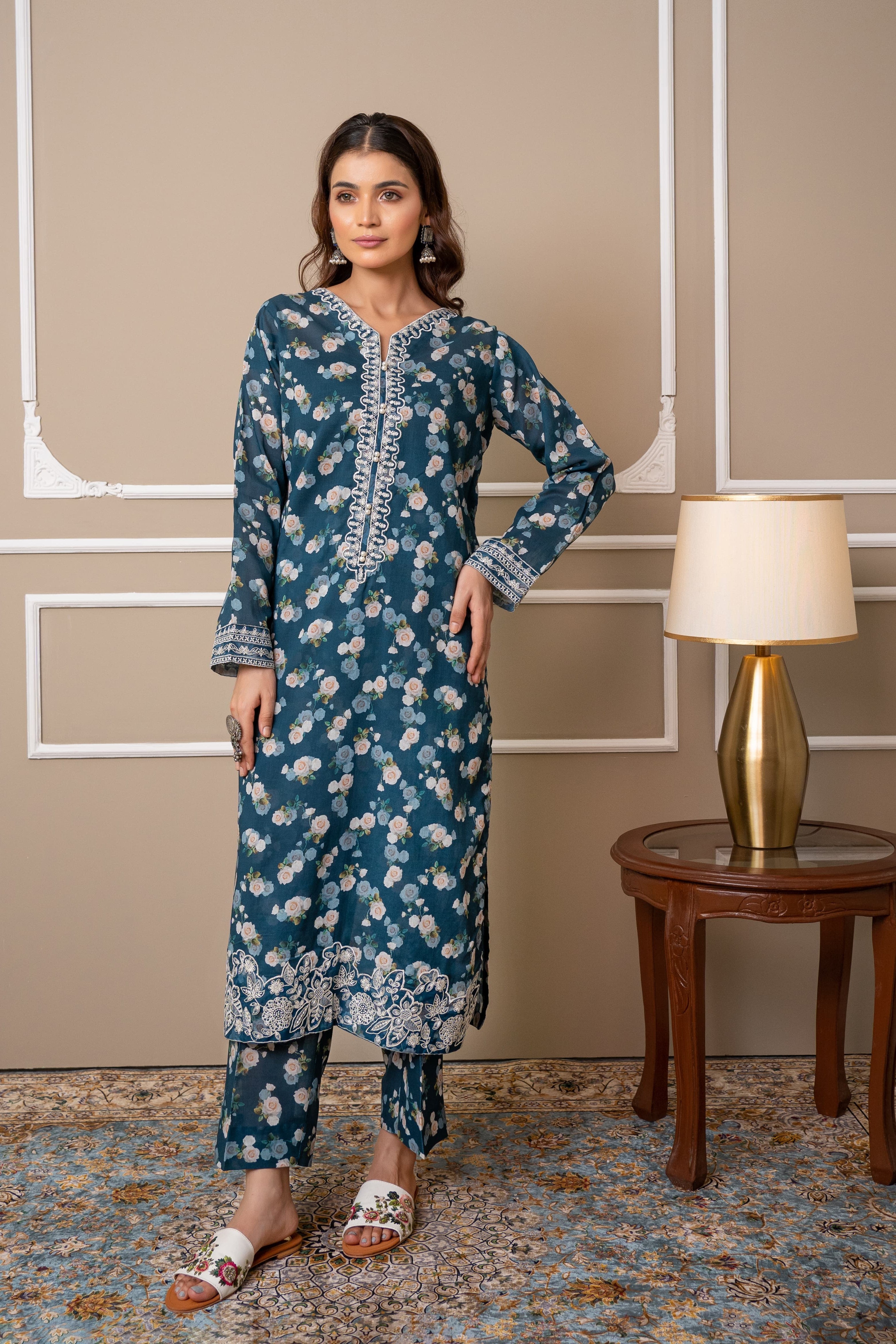 Lumi 2Pc - Embroidered Cambric Cotton Pret